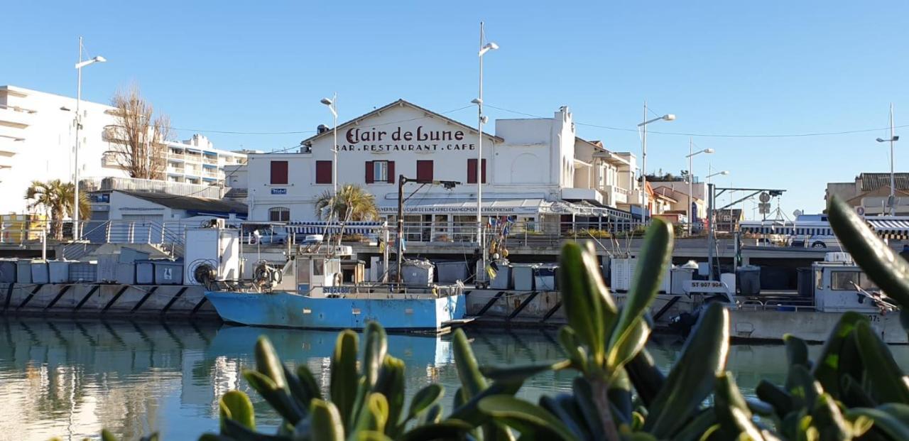 Hotel Clair De Lune Mauguio Buitenkant foto